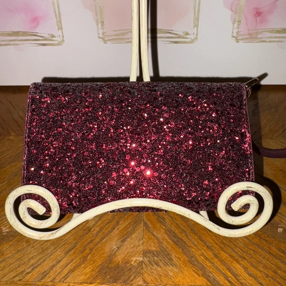 Kate Spade Laurel Way Glitter Wristlet